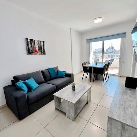 Georgiou 202 Apartment Larnaca Ngoại thất bức ảnh